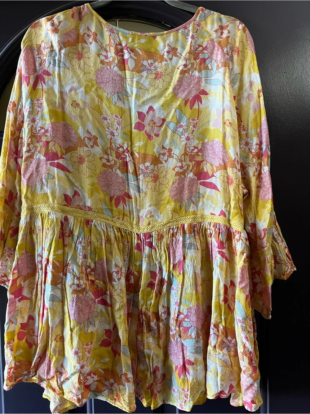 TORRID Yellow Floral Button-Front Peasant Blouse Size 3x - Picture 2 of 5